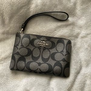 Brand new coach wristlet